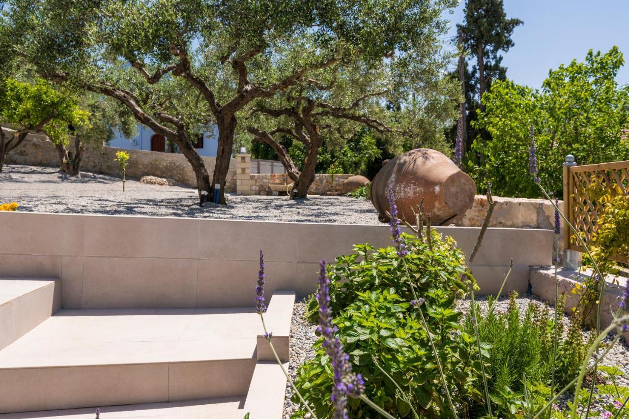 Villa Eva Provarma Екстер'єр фото