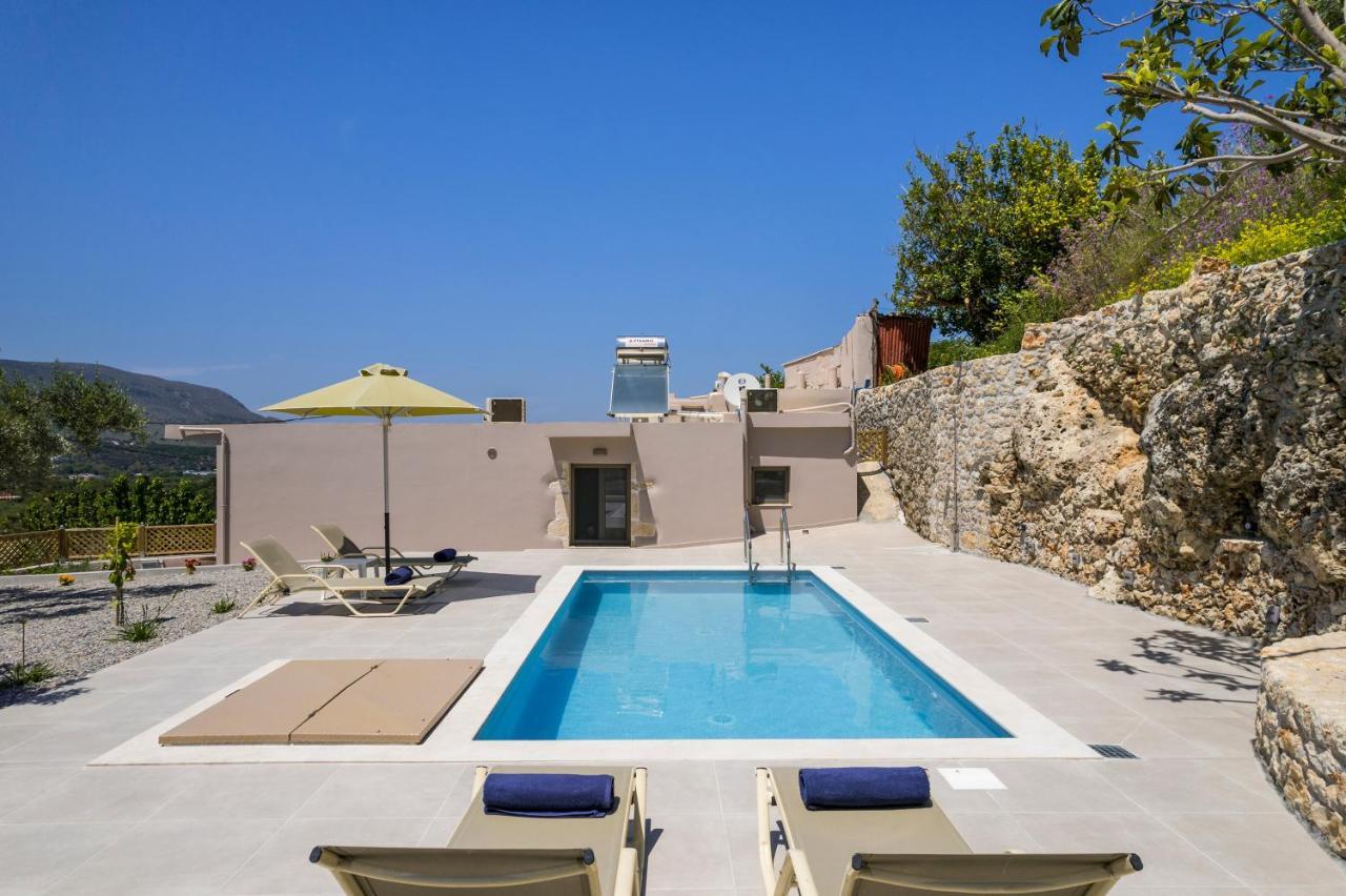 Villa Eva Provarma Екстер'єр фото